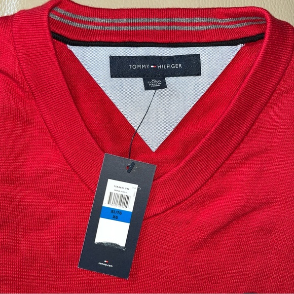 New TOMMY HILFIGER ESSENTIAL V-NECK SWEATER Men XL 100% cotton red long sleeve - Picture 6 of 12